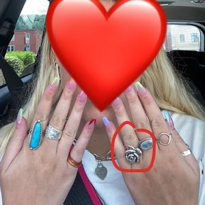 Vintage sterling flower ring